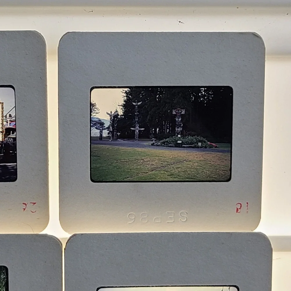 Lot of 33 Slides British Columbia Canada Tourist Scenic Photos People 1986 Lot 4